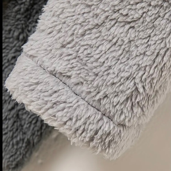 Teddy Bear Gray Hoodie - Picture 10 of 12